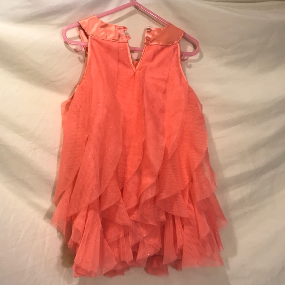 Girls pink 3T ruffled lace material dress. - Picture 3 of 3